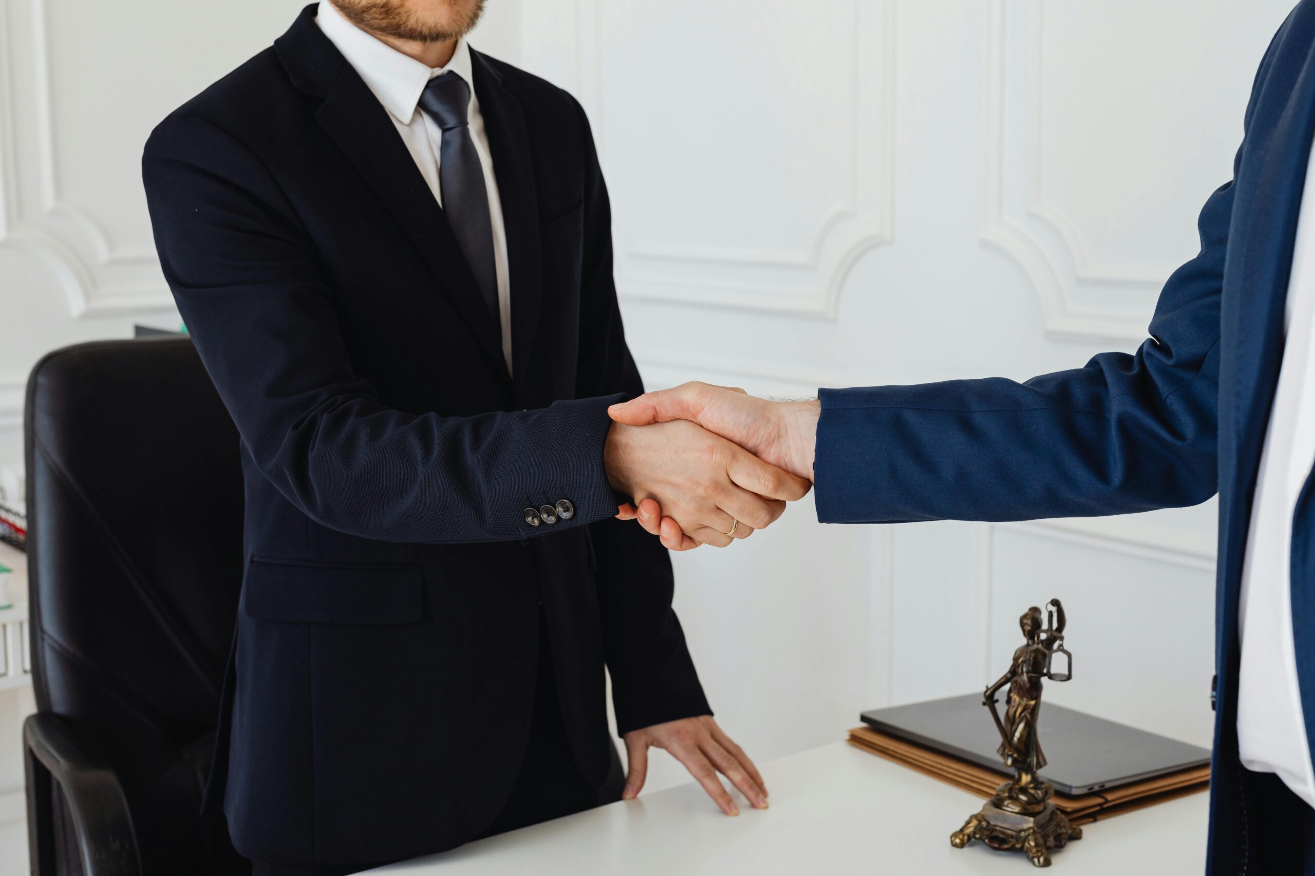 Lemon Law Lawyers Near Me: Discover Your Rights and Options
