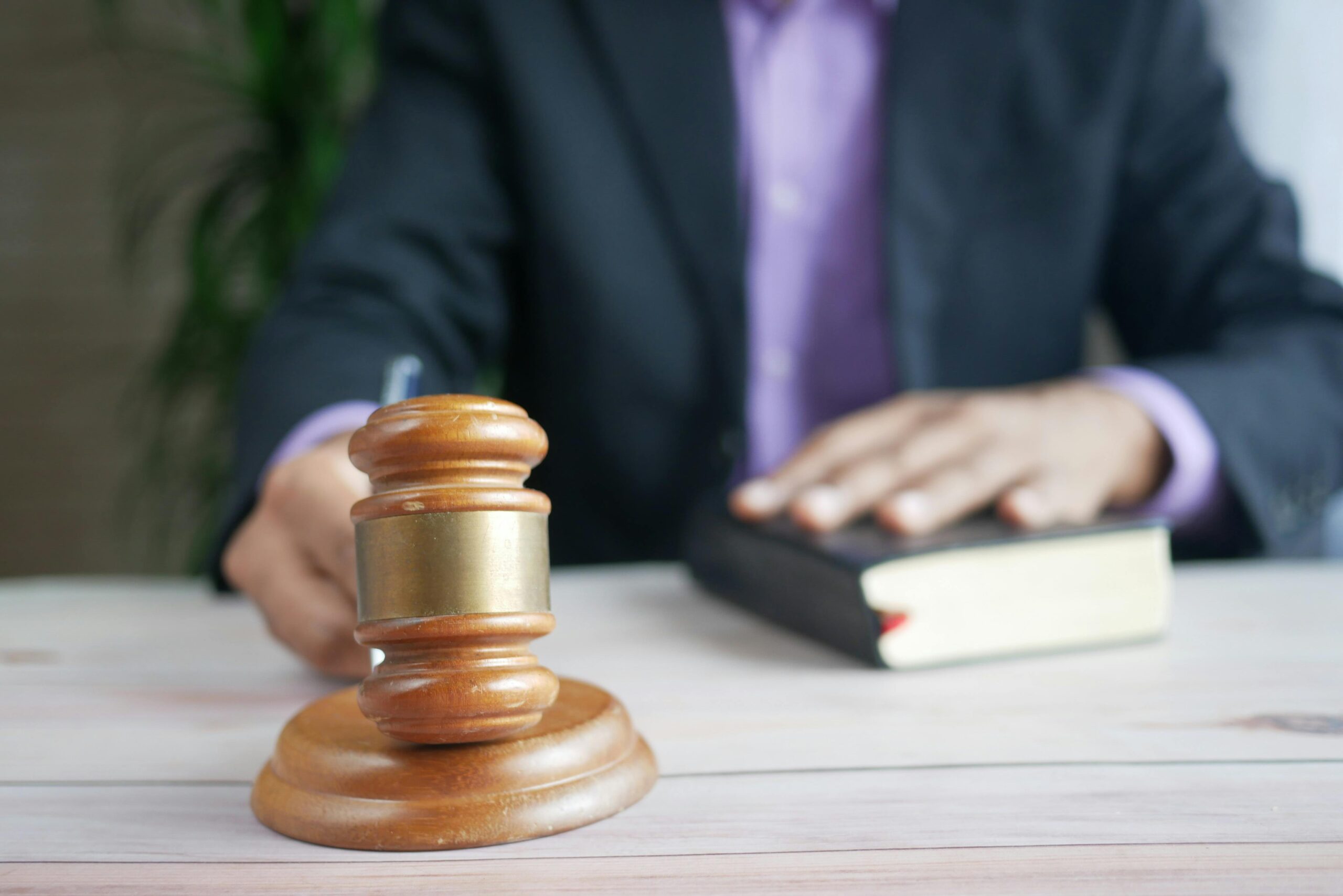 Civil Law Vs Common Law India: Which System Reigns Supreme?