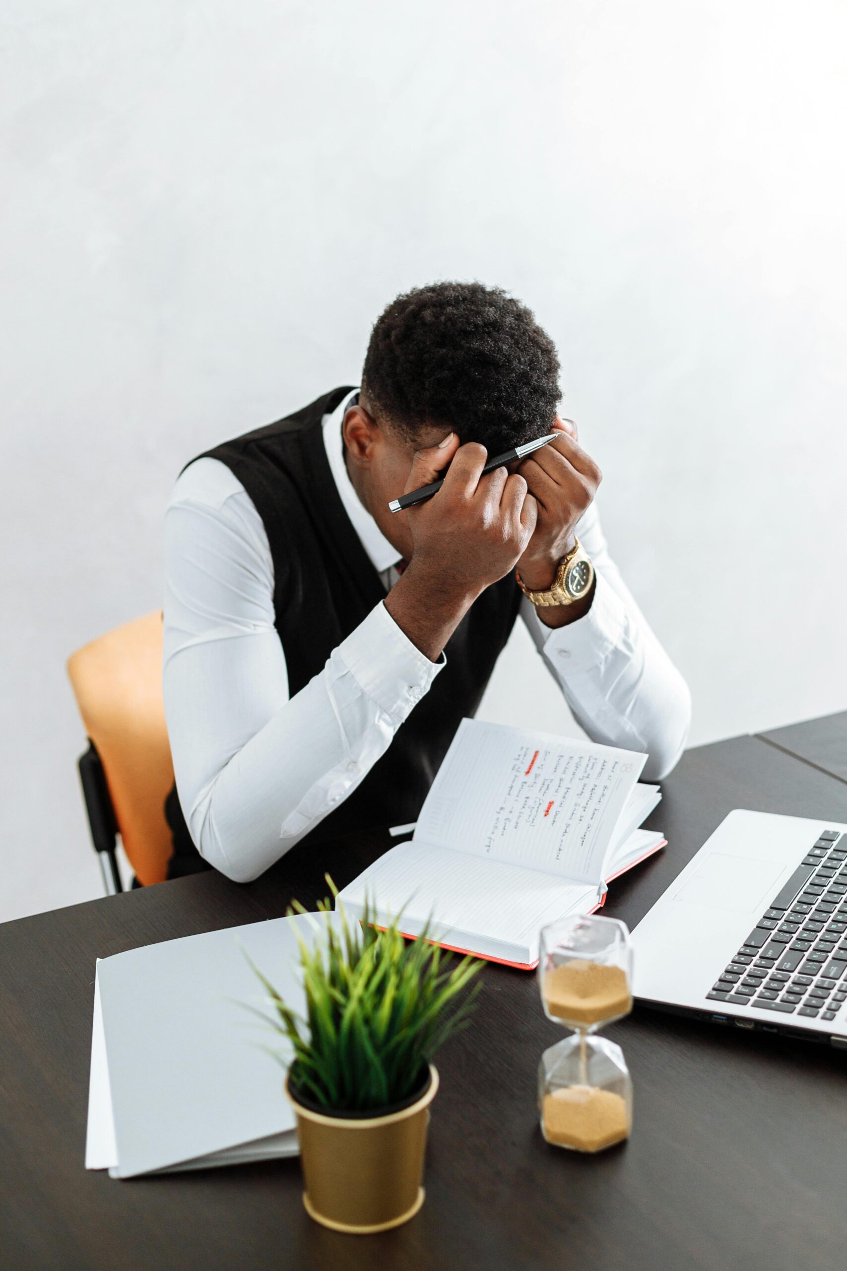Law Suite: How to Navigate the Complexities of Legal Claims