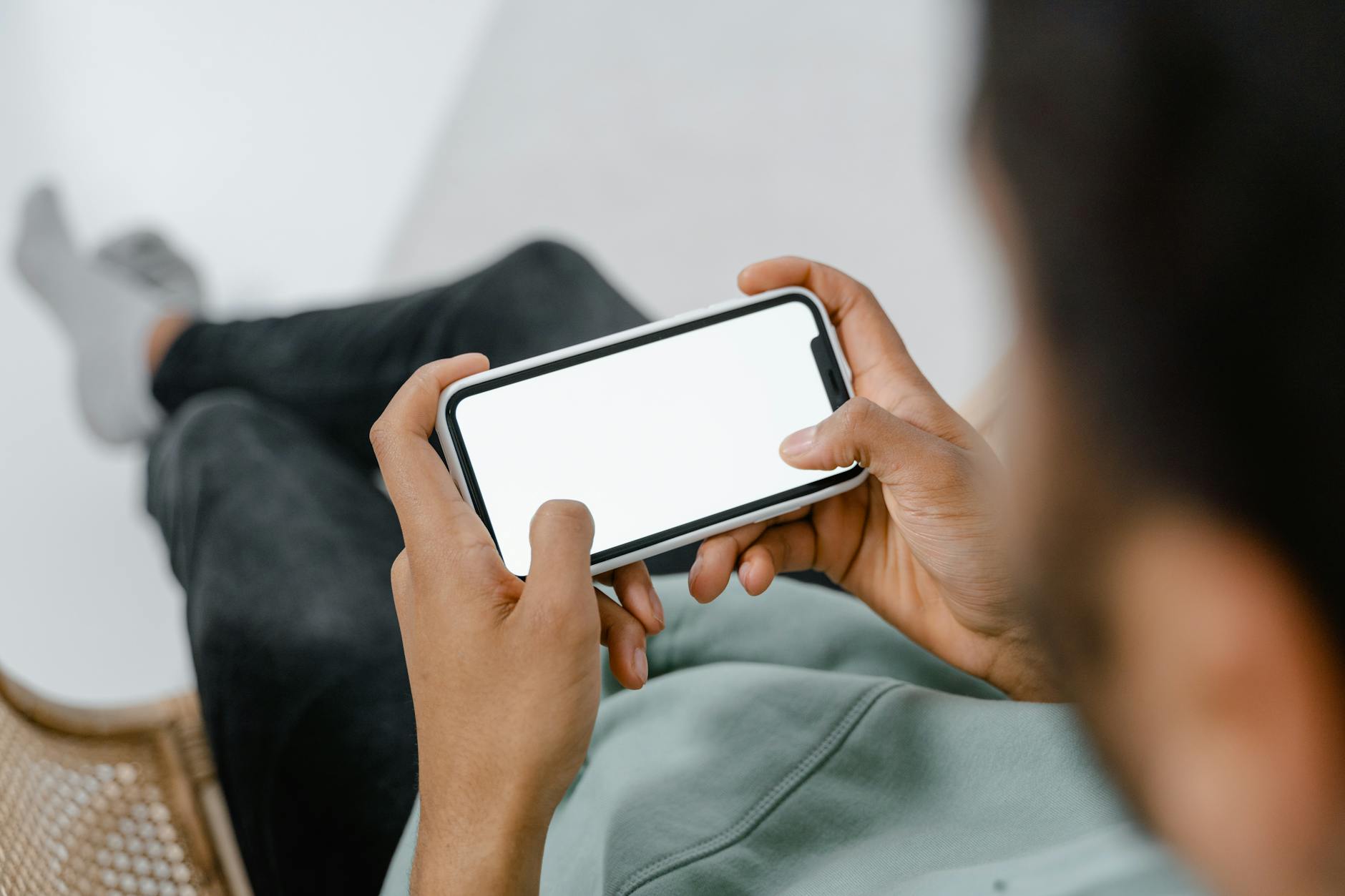 New Laws Clarify Police Use of Cell Phone Tracking in 2024