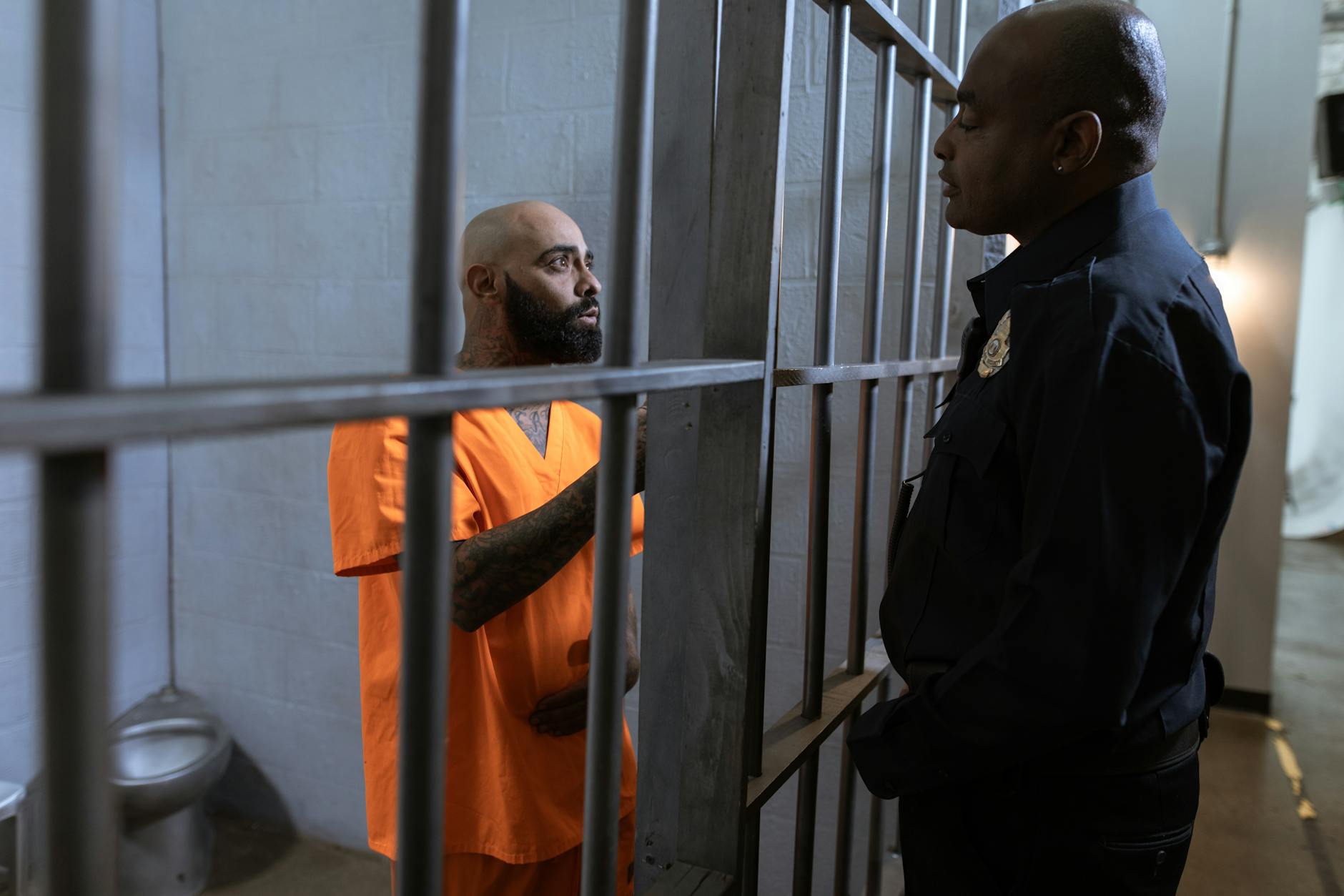Differentiating Between 2,000 Jails and 1,500 Prisons in the US Criminal Justice System